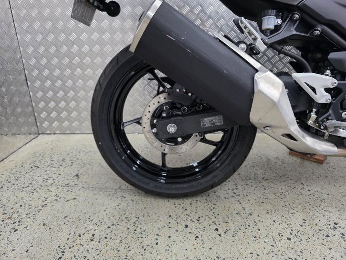 2024 Kawasaki Z500 BLACK