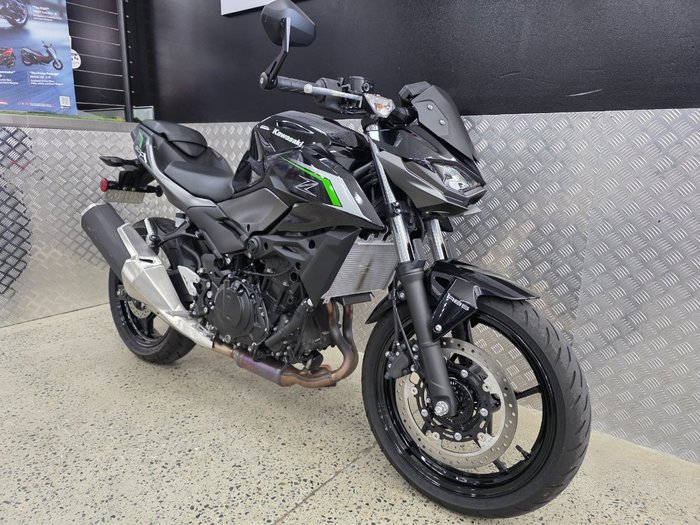 2024 Kawasaki Z500 BLACK