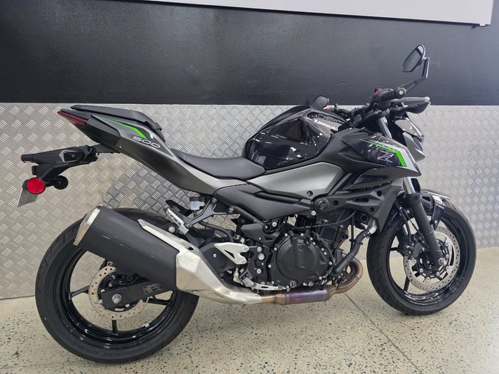 2024 Kawasaki Z500 BLACK