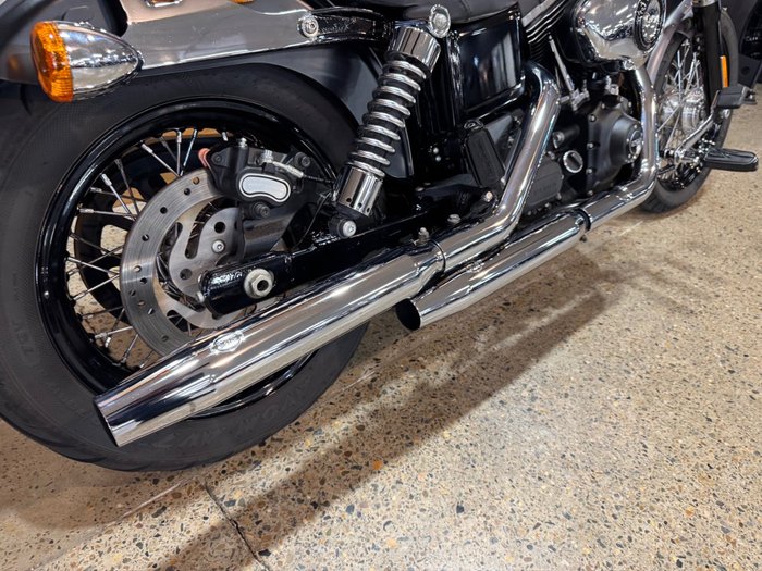 2017 Harley-davidson FXDB STREET BOB White