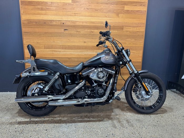 2017 Harley-davidson FXDB STREET BOB White