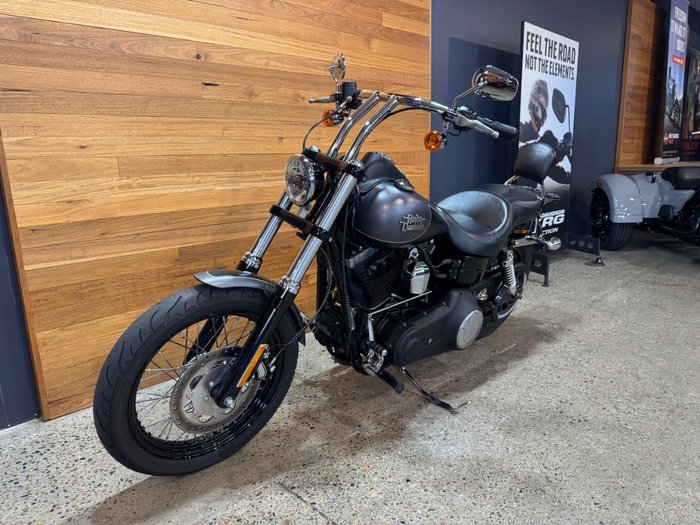 2017 Harley-davidson FXDB STREET BOB White