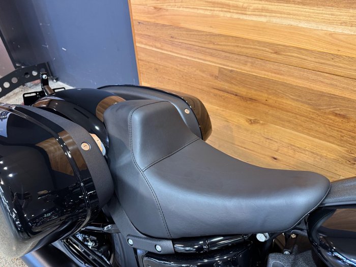 2025 Harley-davidson FXLRST LOW RIDER ST (117) BLACK