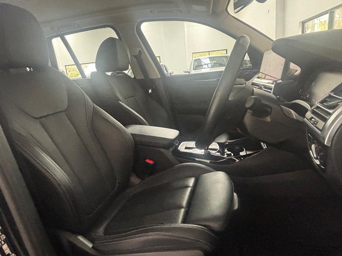 2023 BMW X3 sDrive20i G01 LCI Black Sapphire