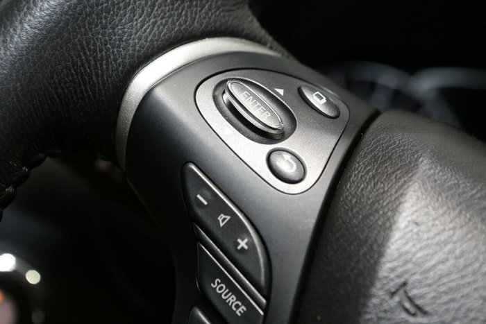 2020 Nissan Pathfinder ST