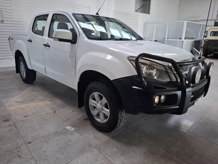 2013 Isuzu D-MAX LS-M