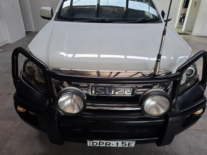 2013 Isuzu D-MAX LS-M