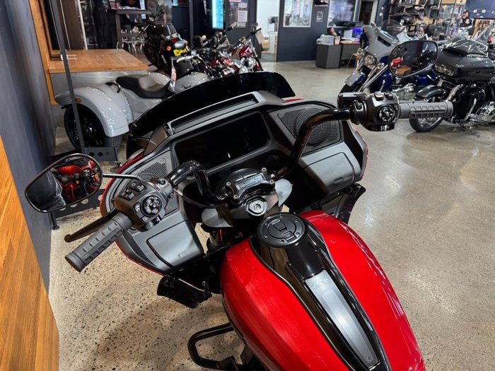 2025 Harley-davidson 2025 Harley-davidson 1900CC FLTRX ROAD GLIDE (117) TOURER Brilliant Red