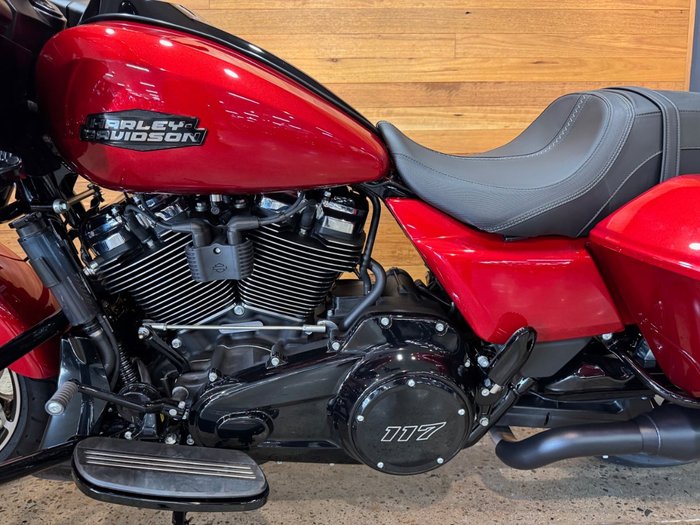 2025 Harley-davidson 2025 Harley-davidson 1900CC FLTRX ROAD GLIDE (117) TOURER Brilliant Red