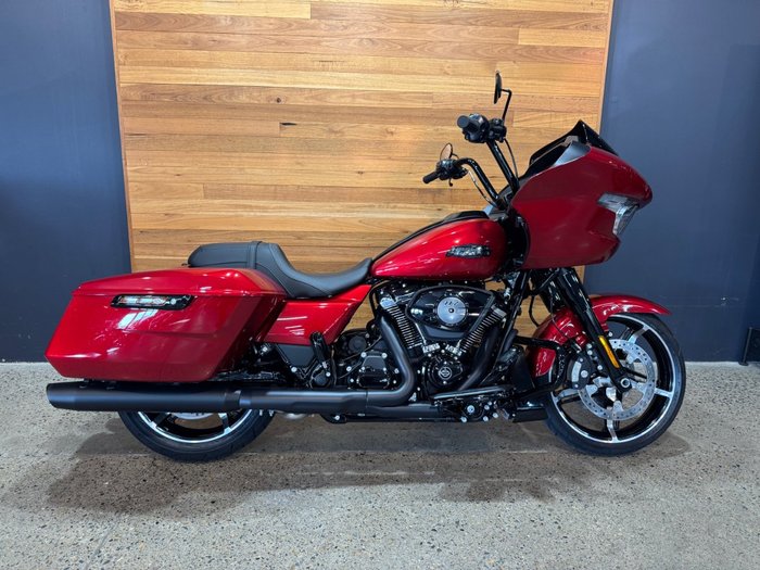 2025 Harley-davidson 2025 Harley-davidson 1900CC FLTRX ROAD GLIDE (117) TOURER Brilliant Red