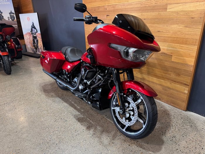 2025 Harley-davidson 2025 Harley-davidson 1900CC FLTRX ROAD GLIDE (117) TOURER Brilliant Red