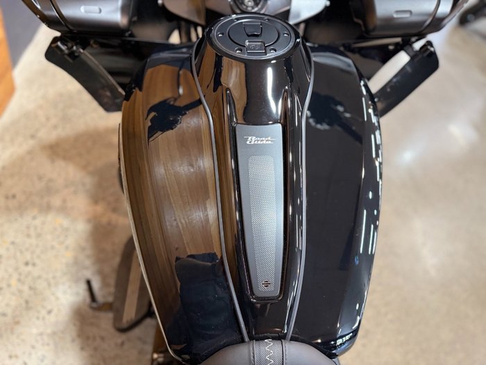 2025 Harley-davidson 2025 Harley-davidson 1900CC FLTRX ROAD GLIDE (117) TOURER Midnight Firestorm