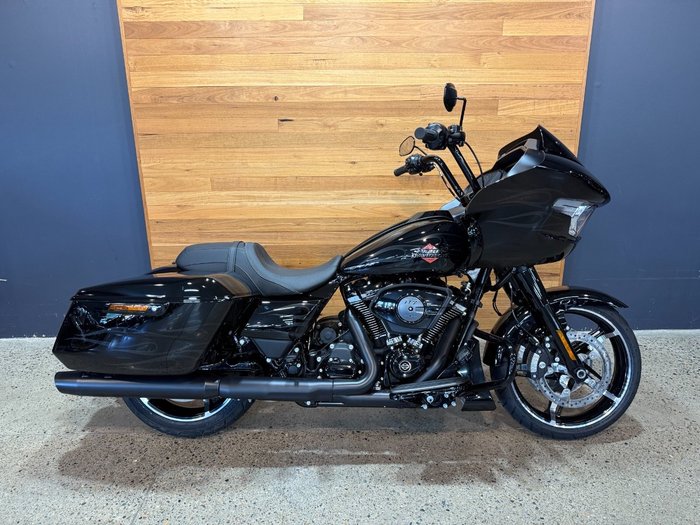 2025 Harley-davidson 2025 Harley-davidson 1900CC FLTRX ROAD GLIDE (117) TOURER Midnight Firestorm
