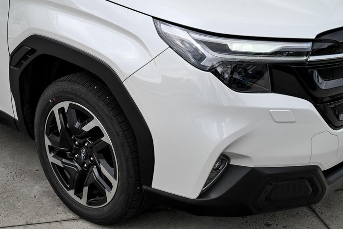 2025 Subaru Forester Touring S6 MY26 AWD Crystal White