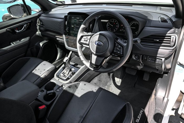 2025 Subaru Forester Touring S6 MY26 AWD Crystal White