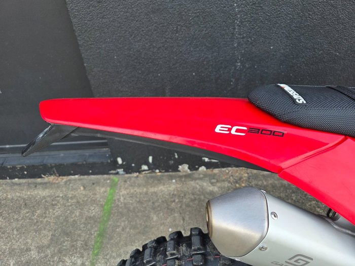 2023 Gas Gas EC 300 RED