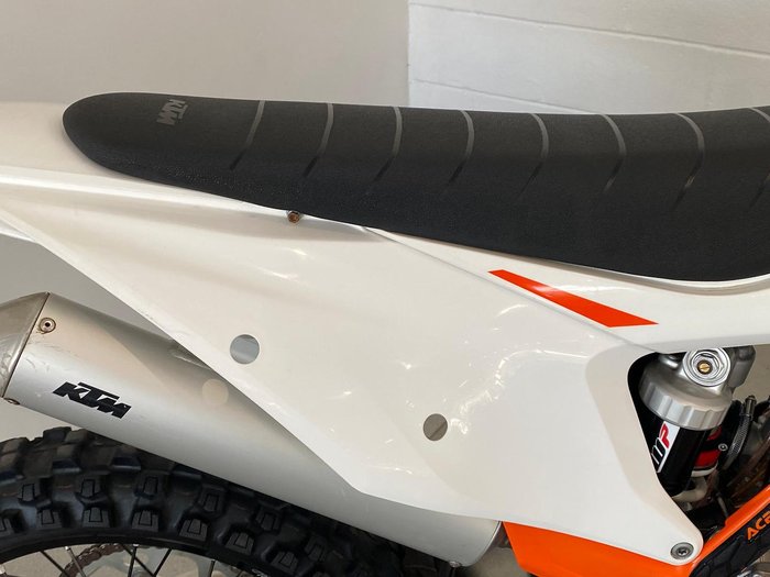 2019 KTM 250 SX SX White