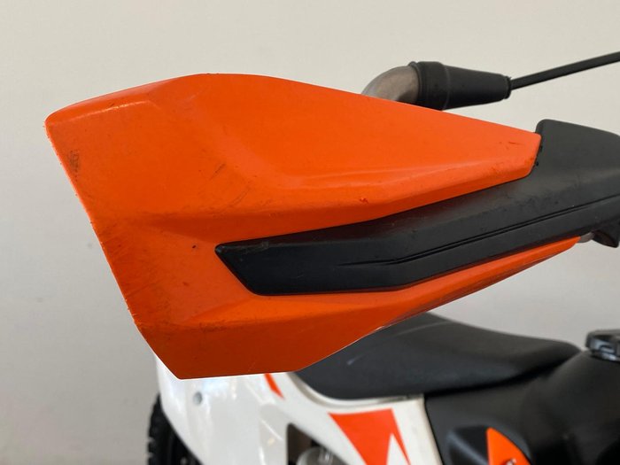 2019 KTM 250 SX SX White