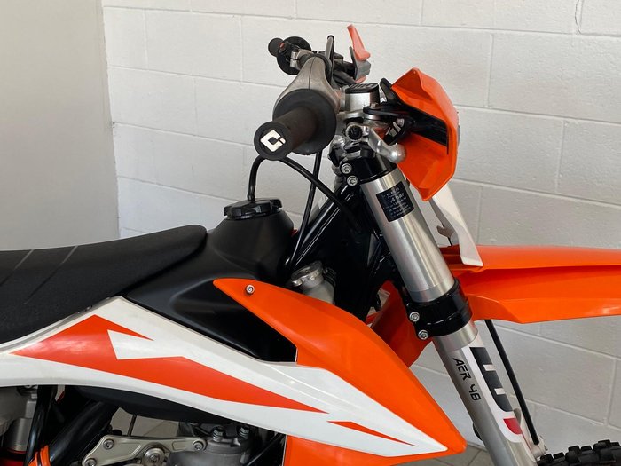 2019 KTM 250 SX SX White