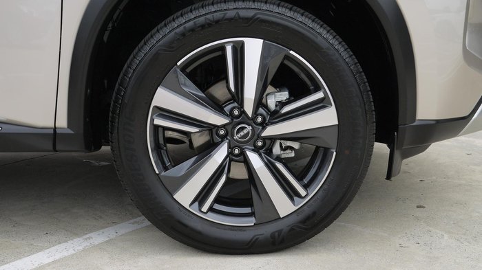 2025 Nissan X-TRAIL Ti