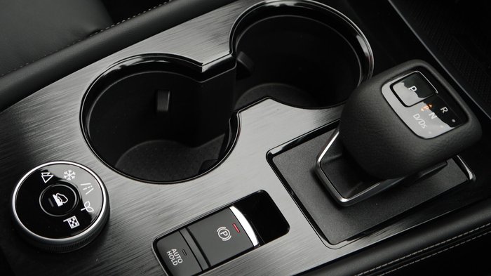 2025 Nissan X-TRAIL Ti