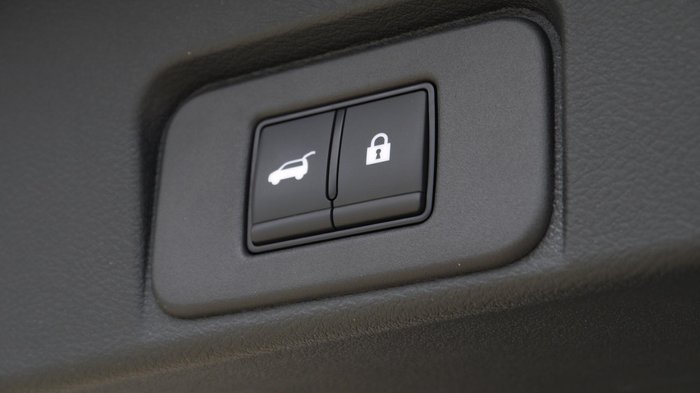 2025 Nissan X-TRAIL Ti