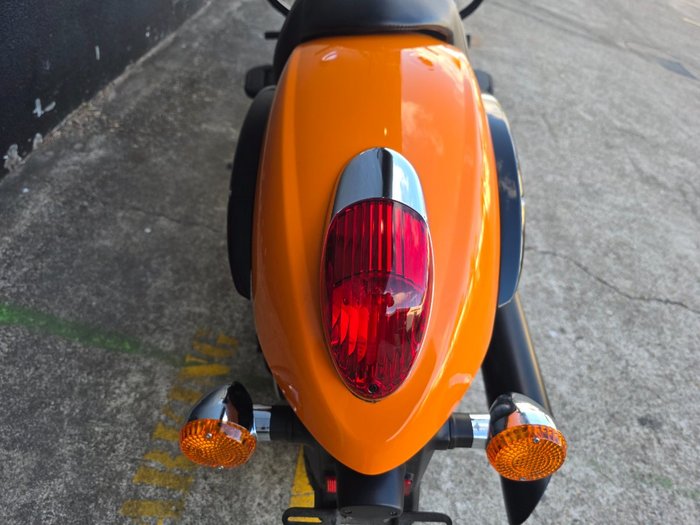 2021 Kawasaki VULCAN 900 (VN900) CUSTOM ORANGE