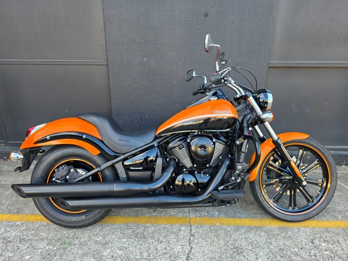 2021 Kawasaki VULCAN 900 (VN900) CUSTOM ORANGE