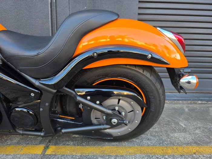 2021 Kawasaki VULCAN 900 (VN900) CUSTOM ORANGE