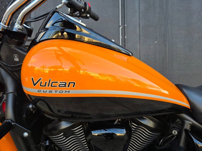 2021 Kawasaki VULCAN 900 (VN900) CUSTOM ORANGE