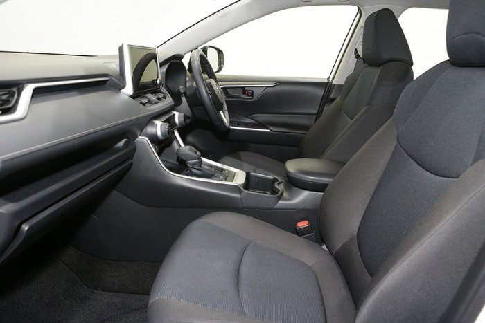 2024 Toyota RAV4 GX