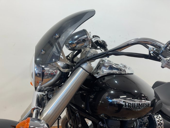 2016 Triumph AMERICA Black