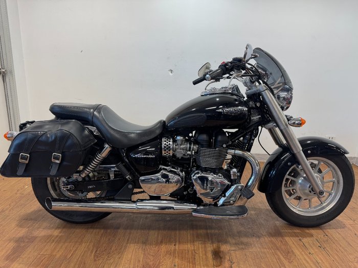 2016 Triumph AMERICA Black