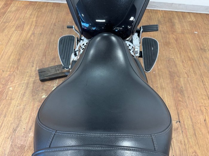 2016 Triumph AMERICA Black