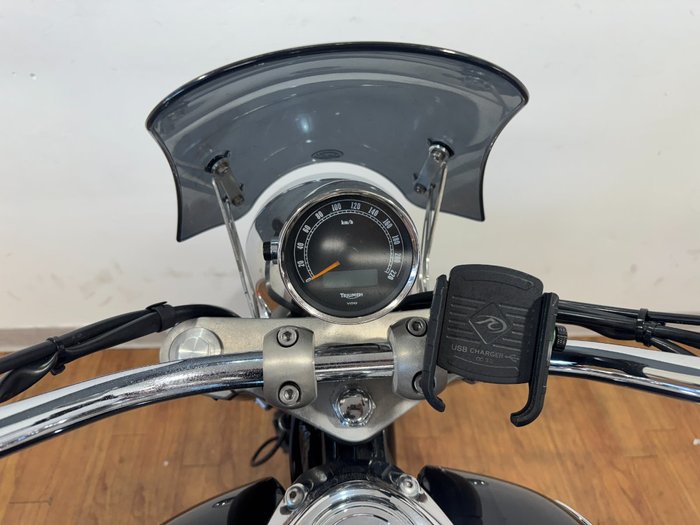 2016 Triumph AMERICA Black