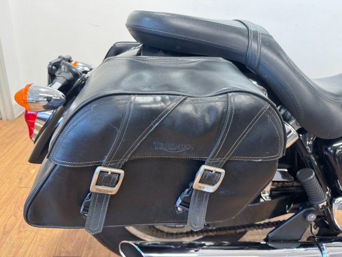 2016 Triumph AMERICA Black