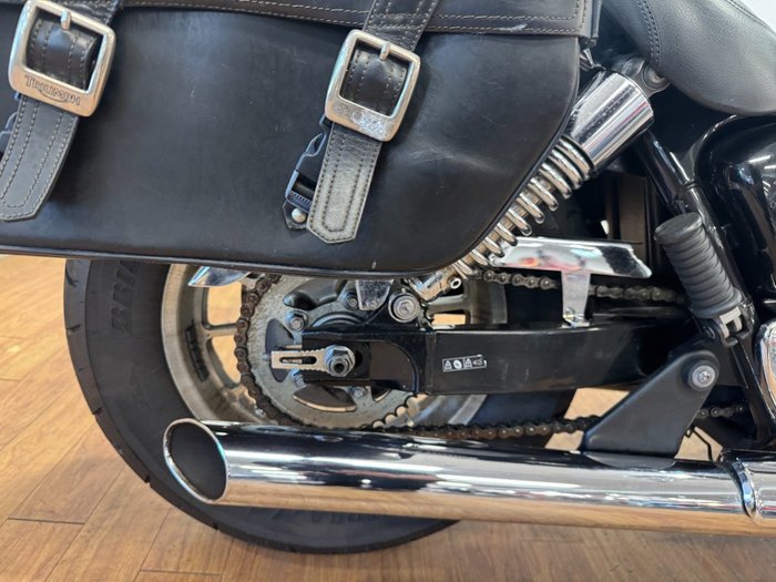 2016 Triumph AMERICA Black