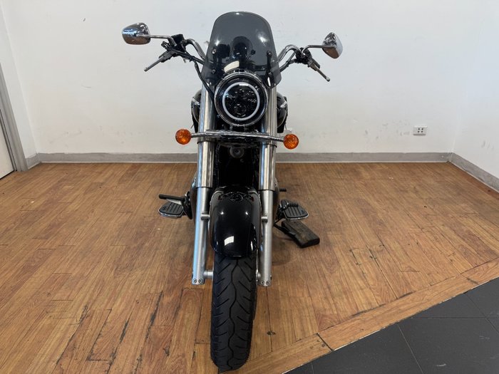 2016 Triumph AMERICA Black
