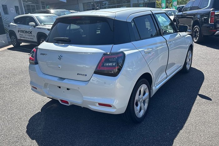 2024 Suzuki Swift Hybrid Plus
