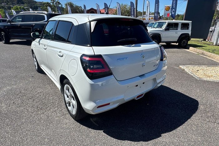 2024 Suzuki Swift Hybrid Plus