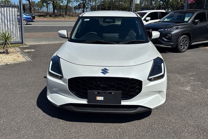 2024 Suzuki Swift Hybrid Plus