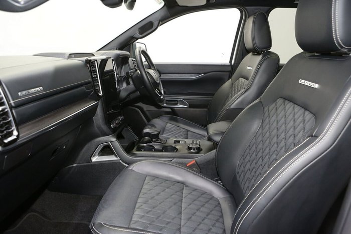 2024 Ford Everest Platinum