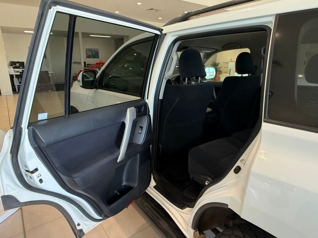 2023 Toyota Prado