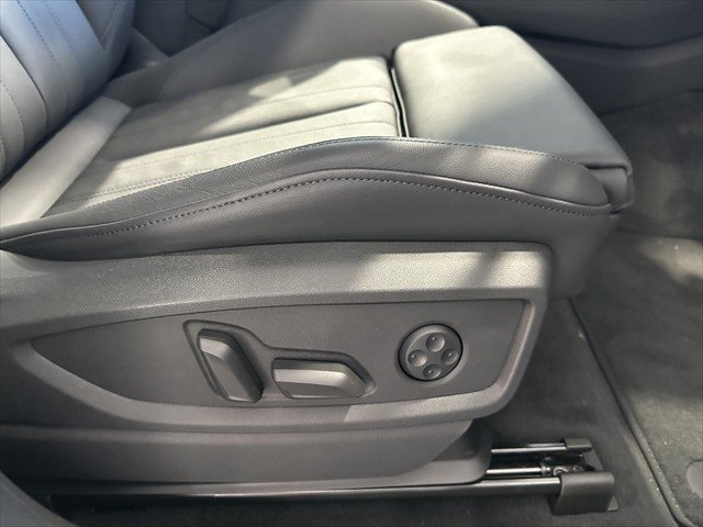 2024 Audi Q5 40 TDI S line