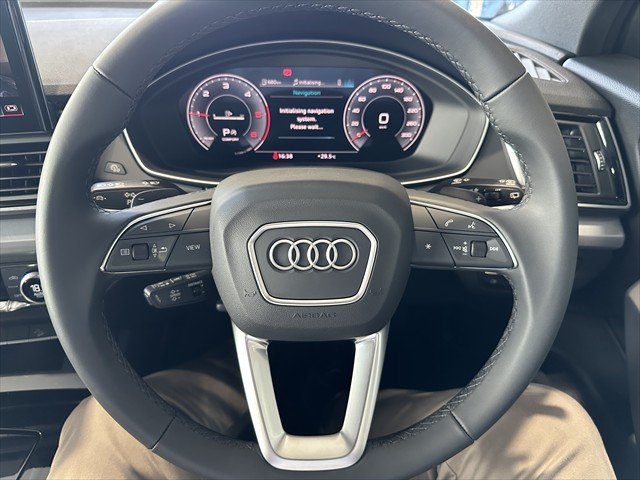 2024 Audi Q5 40 TDI S line