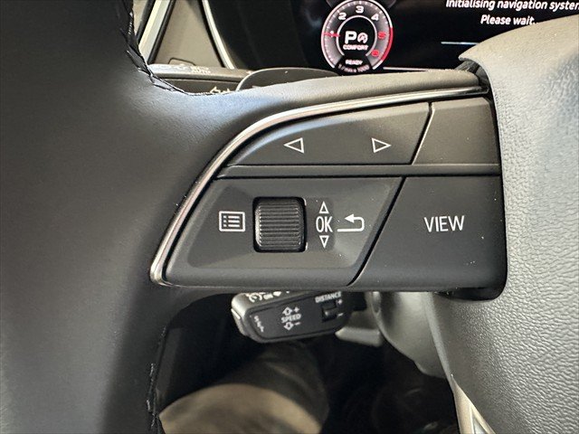 2024 Audi Q5 40 TDI S line