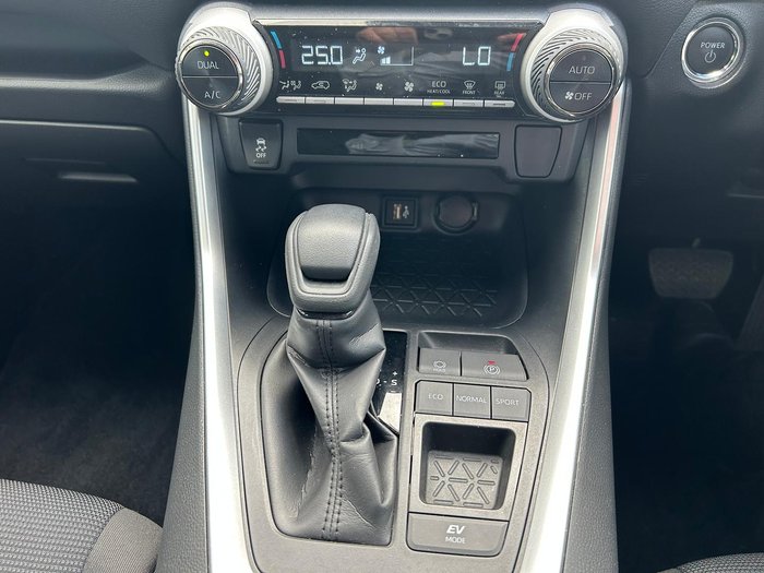 2024 Toyota RAV4 GX AXAH52R Glacier White