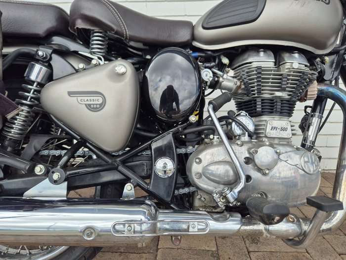 2017 ROYAL ENFIELD (SEE ALSO ENFIEL CLASSIC 500 GREY