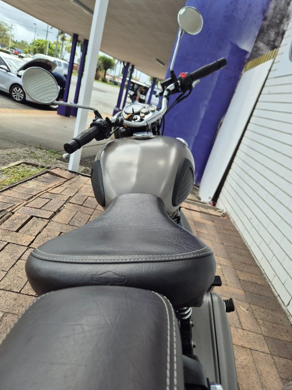 2017 ROYAL ENFIELD (SEE ALSO ENFIEL CLASSIC 500 GREY