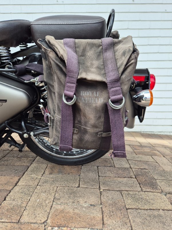 2017 ROYAL ENFIELD (SEE ALSO ENFIEL CLASSIC 500 GREY